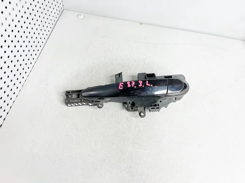 Ручка двери задняя левая BMW E81 E87