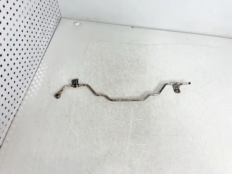 Трубка масляная выпускная BMW E81 E82 E87 E88 E90 E91 E92 E93 E60 E61