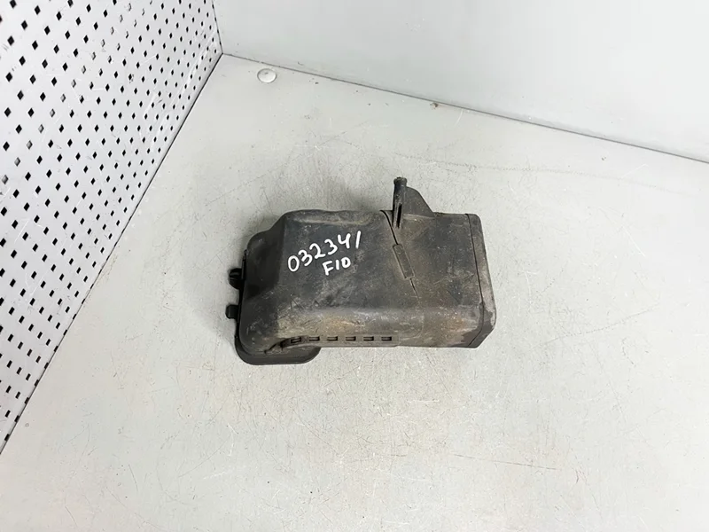 Воздуховод левый BMW F01 F02 F06 F07 GT, F10 F12