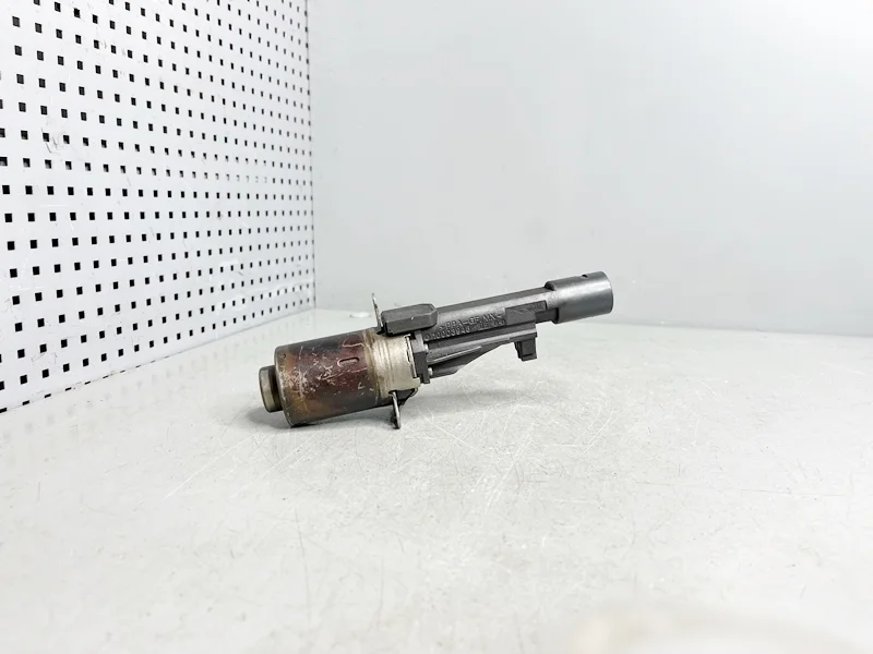 Серводвигатель BMW E82 E88 F20 E90 F30 F07 F10 E84 F25 F26 E70 F15 E71 F16