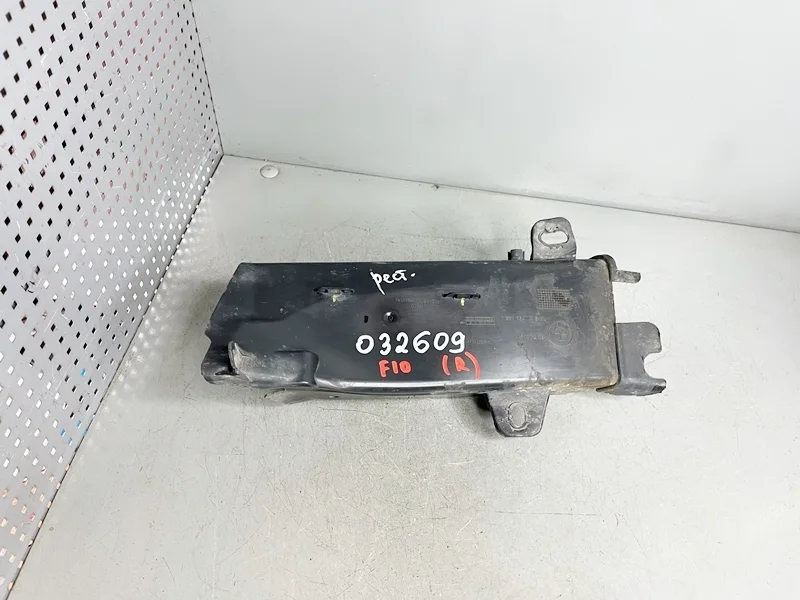 Воздуховод охлаждения тормозных дисков передний правый BMW F10 F11 