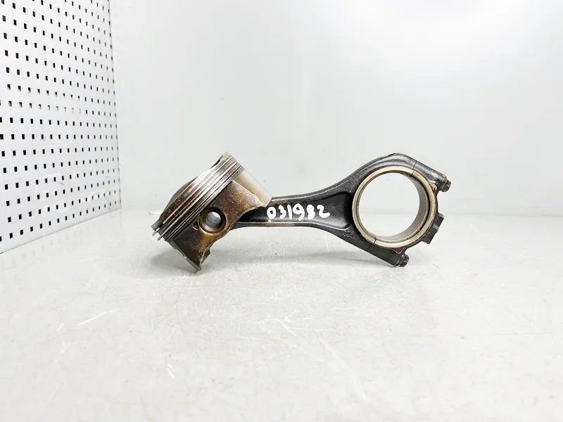 Поршень с шатуном BMW E65 E66