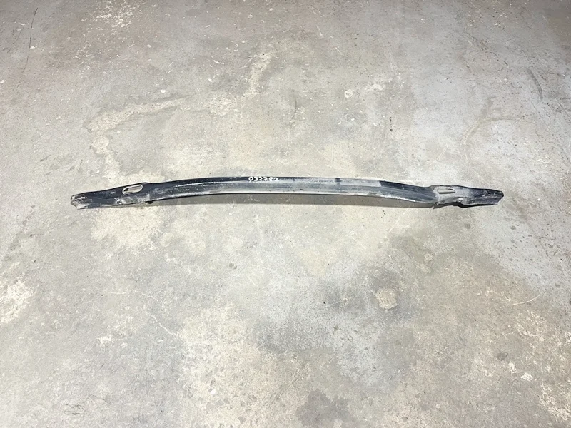 Усилитель переднего бампера BMW F07 F10 F11