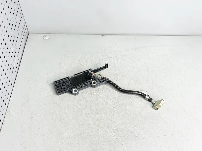 Датчик положения селектора АКПП BMW E81 E82 E87 E88 E90 E91 E92 E93 E84 E83
