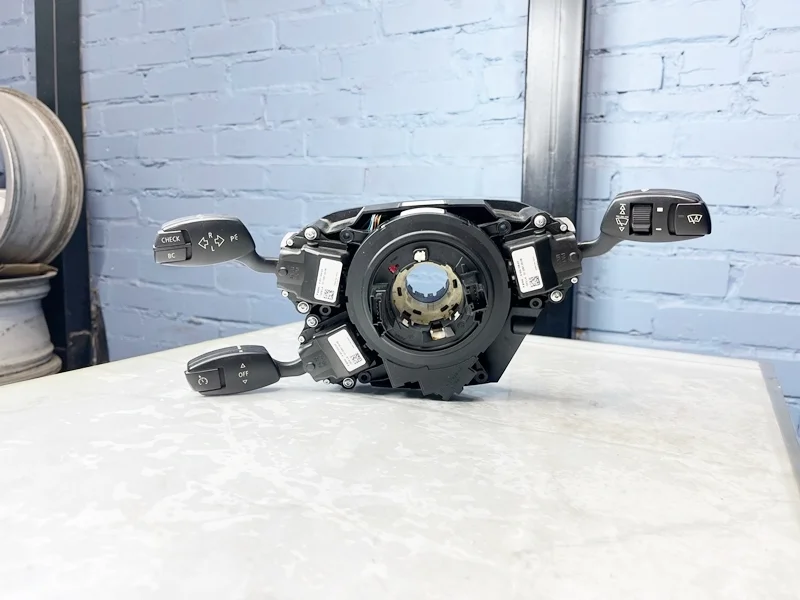 Блок SZL (переключатель подрулевой в сборе) BMW E60 E61 E63