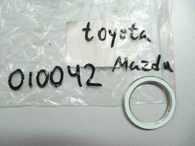 Прокладка глушителя Toyota Avensis I