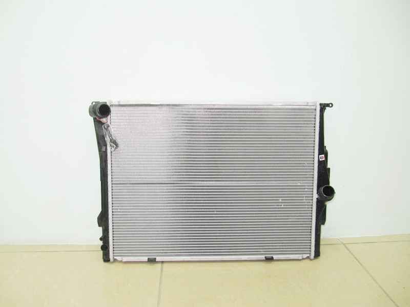 Радиатор охлаждающей жидкости BMW E81 E82 E87 E88 E90 E91 E92 E93 E84, Z4 E89