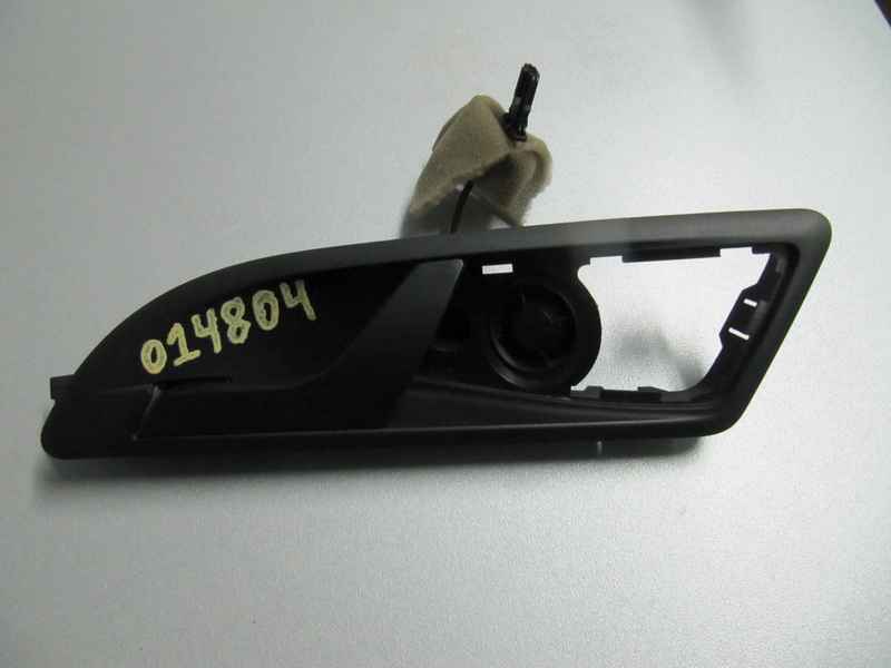 Ручка двери передней внутренняя левая Skoda Octavia A5