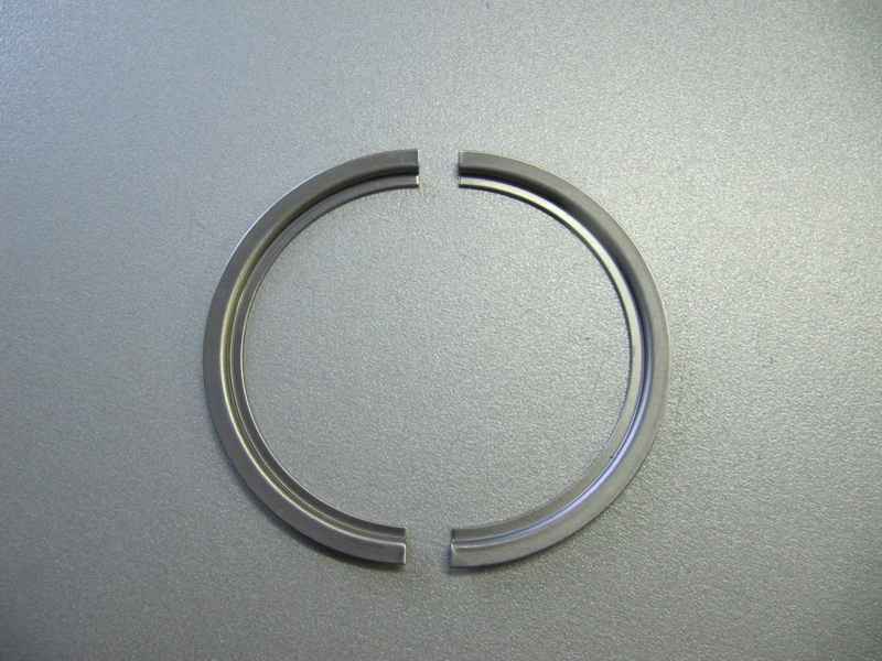 Стопорное кольцо масляного насоса BMW E39 E38 E46
