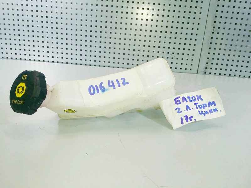 Бачок главного тормозного цилиндра Hyundai Solaris 2