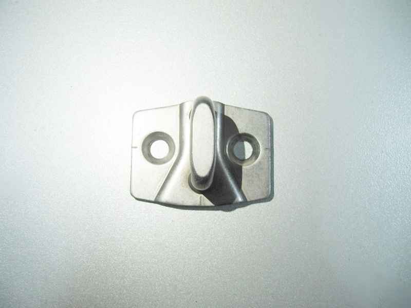 Ответная часть замка двери BMW E87 E70 E71 E84 E89 F01 F07(GT) F10 F12 F25 F26