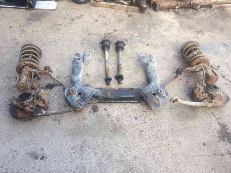 Балка подмоторная (подрамник) Audi 100 (C4)