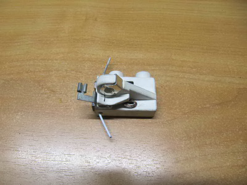 Щеткодержатель генератора Cadillac Chevrolet Hummer