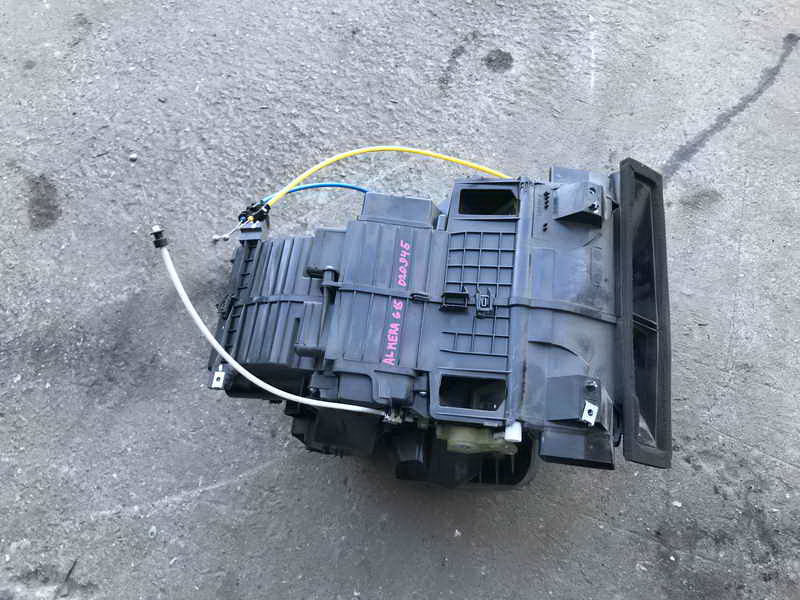 Корпус отопителя Nissan Almera G15