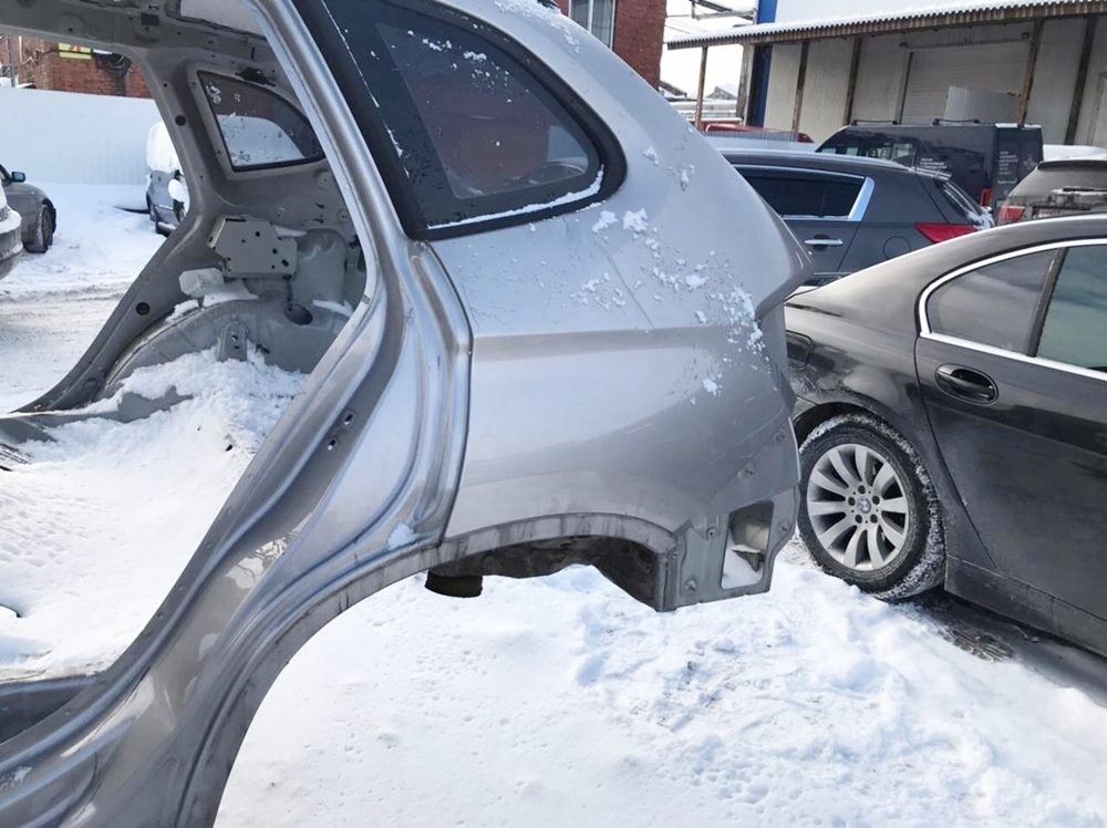 Крыло заднее левое BMW E84