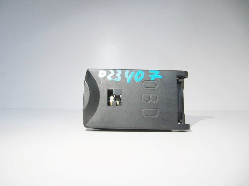 Рамка разъема OBD BMW E46 E53 F15 F16 F85 F86 R50 R53