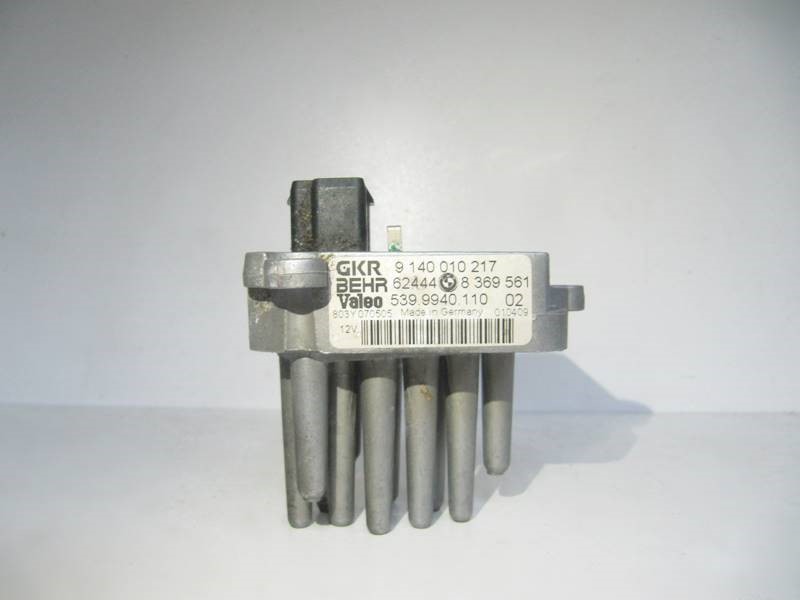 Резистор отопителя задний BMW Е53 Е39 Е38