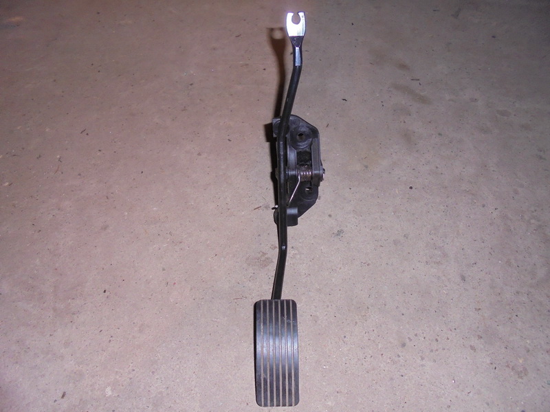 Педаль газа Hyundai Getz