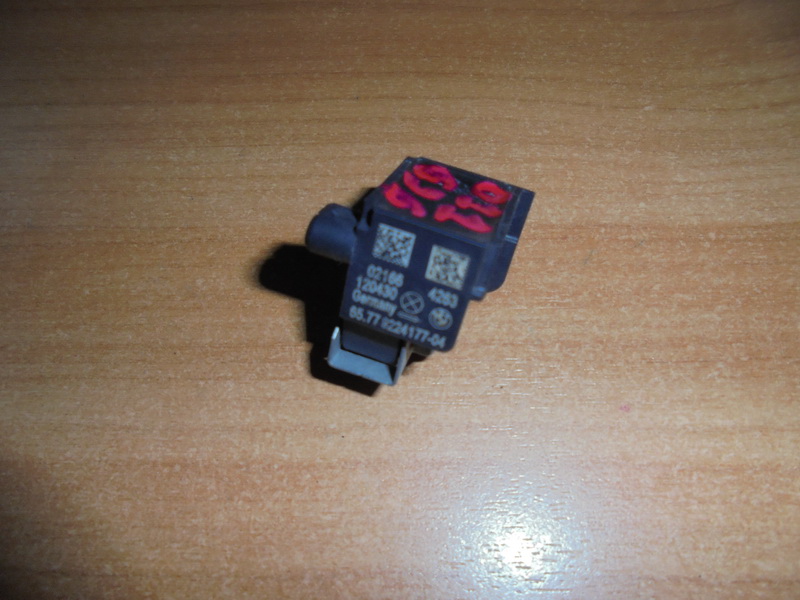 Датчик AIR BAG BMW F07GT F10 F12 F01 F25 F26 F85 F86 F15 F16