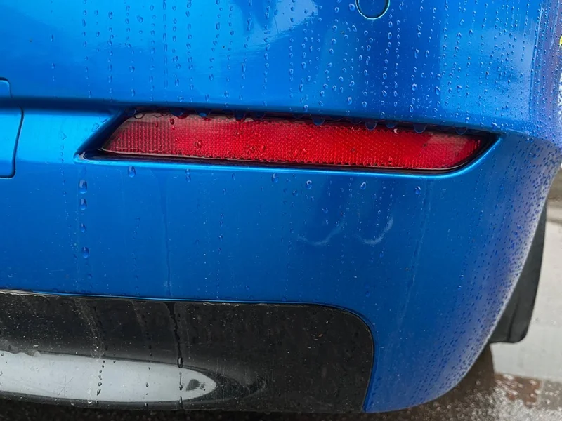 Отражатель в бампер задний правый BMW F10