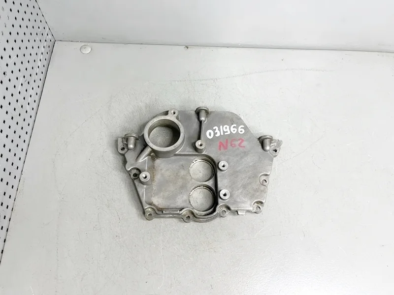 Крышка двигателя передняя правая BMW E60 E61 E63 E64 E65 E66 E53 E70