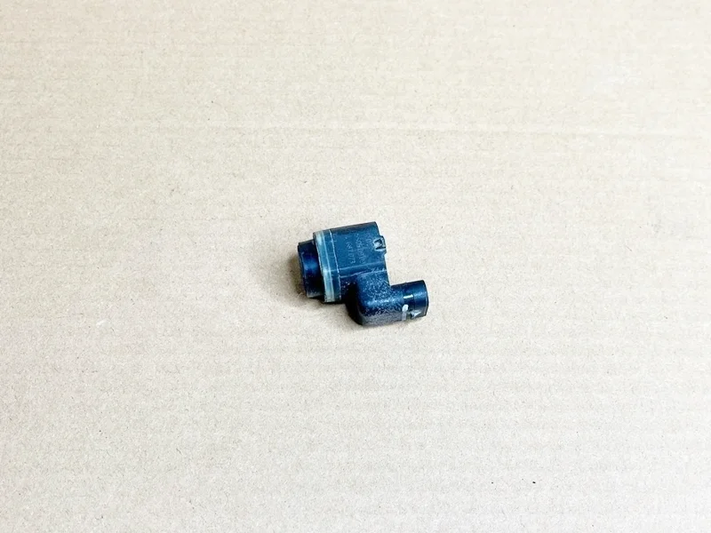 Датчик парковки BMW F07 GT, F10 F06 F12 F25 E70 E71